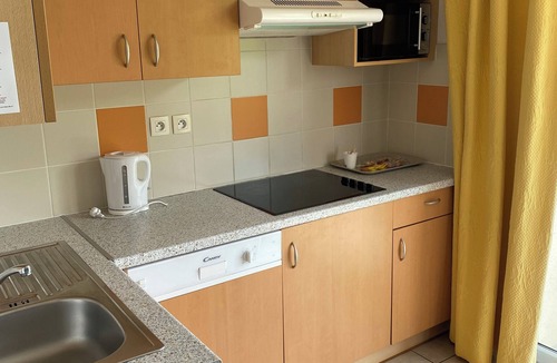 Levernois Apartment | Vue Sur Green