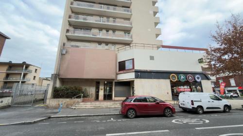 Centre Ville Apartment | Vue Toits d Amiens Sauna & Cinéma Balcon Parking