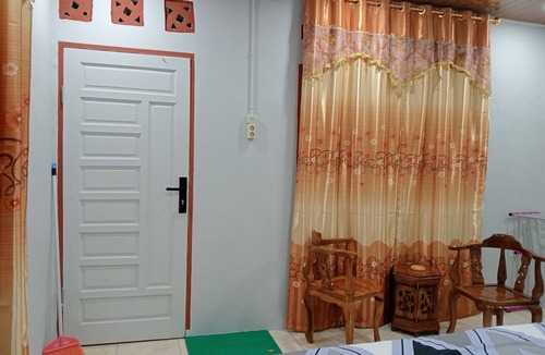 Berastagi Bed & Breakfast | Vulkaan homestay with vulcano view and landmark