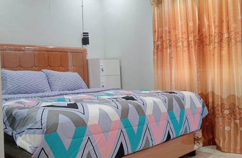 Berastagi Bed & Breakfast | Vulkaan homestay with vulcano view and landmark