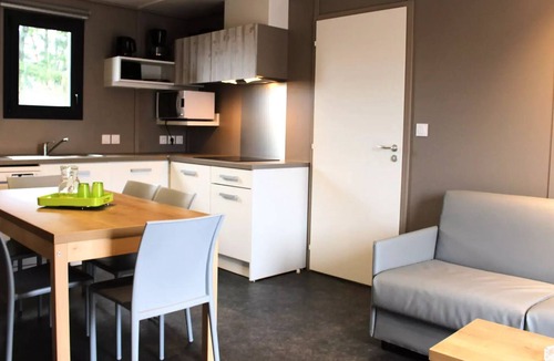 Amboise Ski Chalet | VVF Amboise The Châteaux of the Loire * - 3 Room Chalet 6 People 1 baby