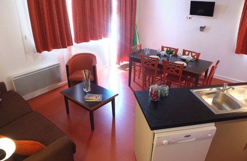 Lussan Hotel | VVF Gers Gascogne, Mauvezin