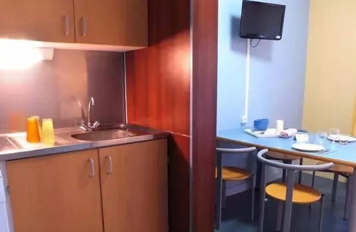 Boree Apartment | VVF Haute-Loire Les Estables *** - 2 room apartment 6 people 1 baby