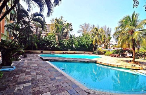 Batu Ferringhi Apartment | VVIP APT INFRONT HARD ROCK FERRINGHI