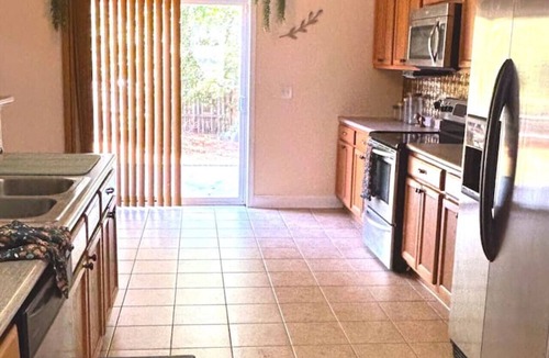 Huntcliff House | Vyntra House | Pool Table | 15 Min to Fort Jackson