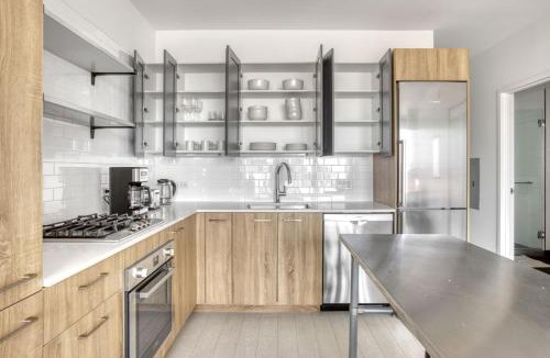West Loop Apartment | W Loop Studio w Gym Coworking nr UIC CHI-752