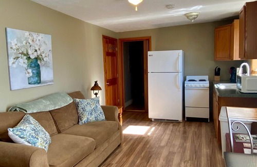 Wabash Apartment | Wabash Eagles Nest 175 Apt., 1st Floor