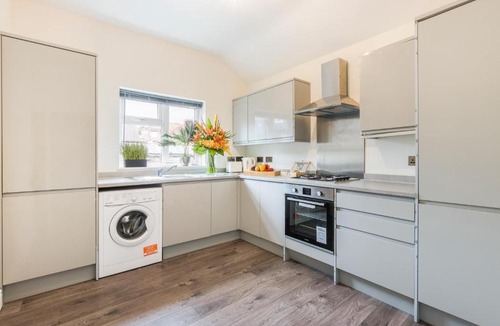 Waddon Apartment | Waddon Coach House