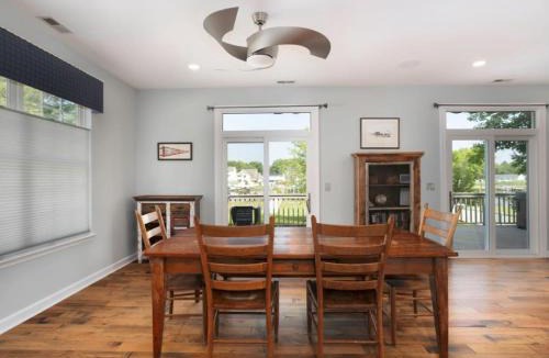 Chester House | Wade a Minute Chester