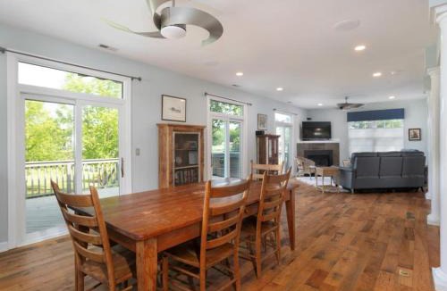 Chester House | Wade a Minute Chester