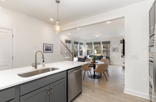 Wake Forest House | WaFo | Downtown | Walkable | Townhome
