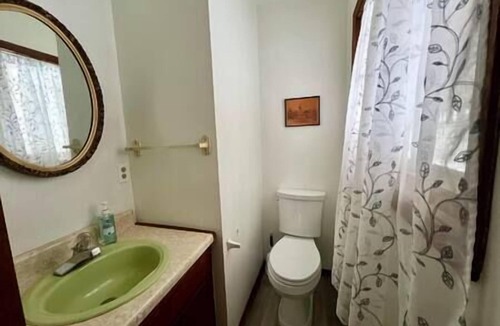 Wetmore House | Wagner Creek Hideaway