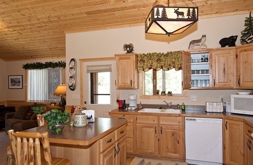 Island Park Villa | Wagon Wheel