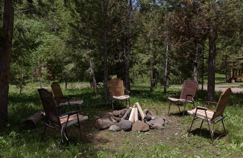 Island Park Villa | Wagon Wheel