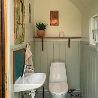 Vester Skerninge House | Wagon With View Over Lake Ollerup