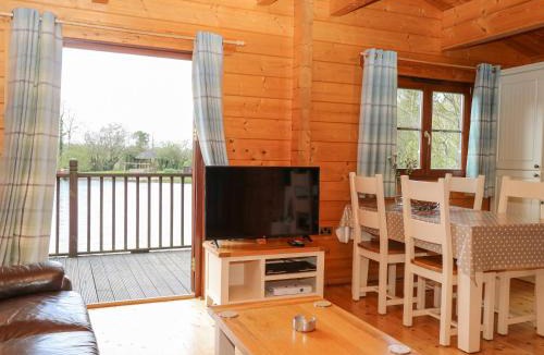 Badwell Ash House | Wagtail Lodge