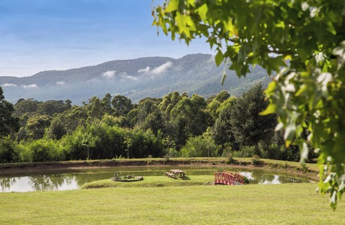 Kangaroo Valley House | Wahroonga - A beautiful country escape on 10 acres, views, pool, pet friendly.