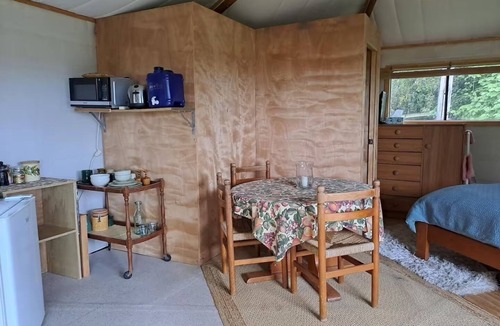 Onaero Cabin | Waiau Retreat