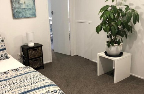 Tamaterau Apartment | Waikaraka Beach, spacious & very comfortable