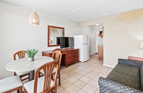 Wildwood Crest Hotel | Waikiki Oceanfront Resort
