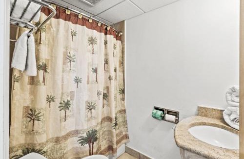 Wildwood Crest Hotel | Waikiki Oceanfront Resort