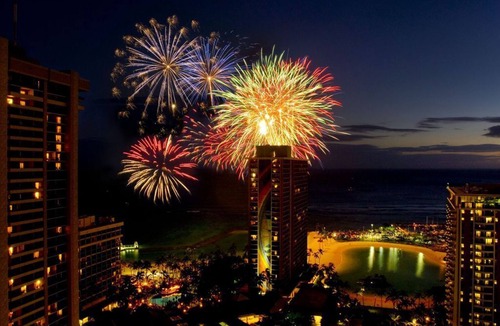 Waikiki Apartment | Waikiki Two story Penthouse 3 BR Hilton Hawaiian Village Lagoon Towers