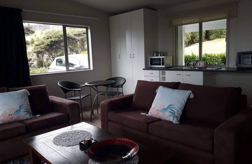 Omapere Apartment | *Waikohu*