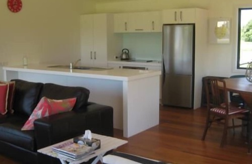 Wainui House | Wainui beach holiday Bach