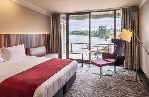 Mount Wellington Hotel | Waipuna Hotel & Conference Centre