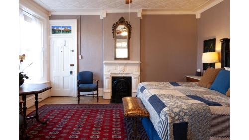 Cimarron Hotel | Waite Phillips - Historic Hotel Room