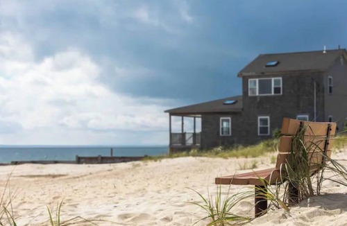 New Suffolk Cottage | Wake up on the Beach