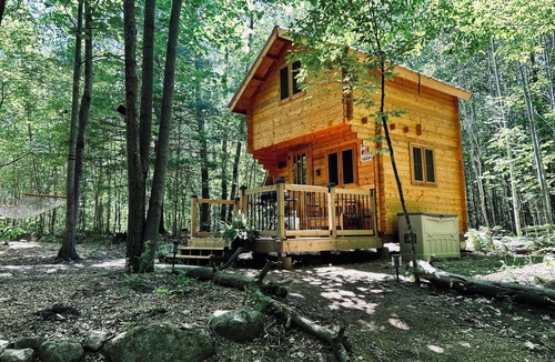 Killaloe Cabin | Wake Up Slow Wood fire, forest sauna & silence