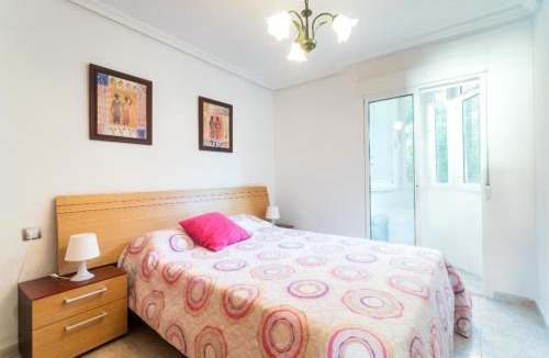 L'Albufereta Apartment | Wake Up to Great Sea Views a Short Walk to Beach