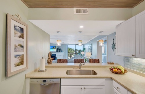 Saint Simons Island Villa | Wake up to the rhythm of the Atlantic.