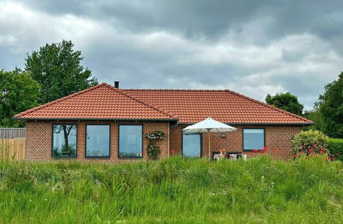 Beder Malling House | Wake up to views of Kattegat and Samsø