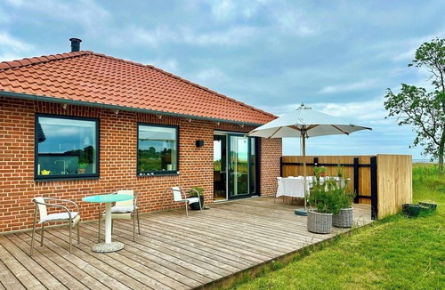 Beder Malling House | Wake up to views of Kattegat and Samsø