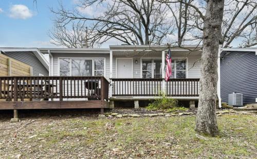 Kimberling City House | Wake Zone Lighthouse Lodge - Lake Views