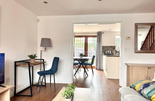 Ossett Apartment | Wakefield 3 Bed Home