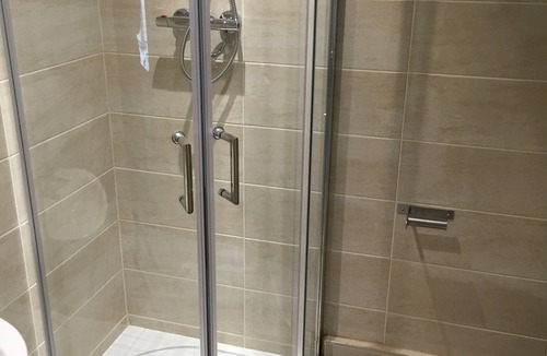 Lofthouse Hotel | Wakefield Limes Lodge