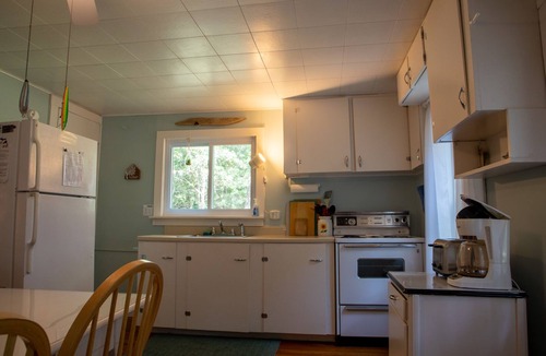 Pentwater Cottage | Wakeman Cottage