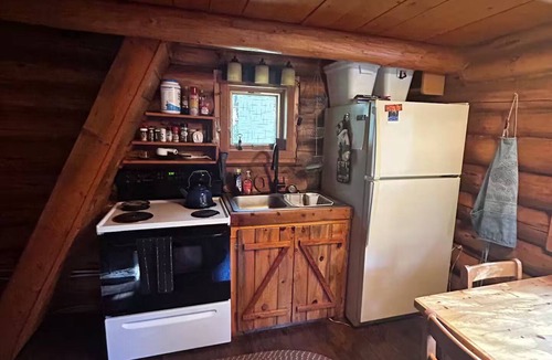 Cooke City-Silver Gate Cabin | Walden Cabin Yellowstone