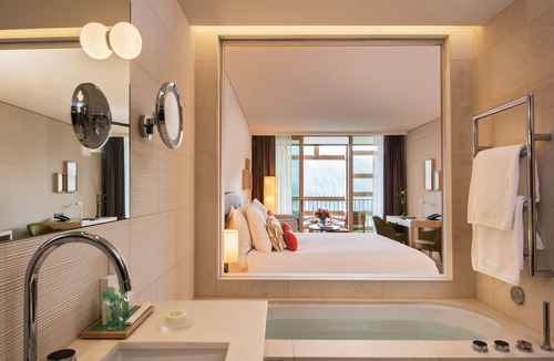 Obburgen Hotel | Waldhotel by Bürgenstock Lake Lucerne