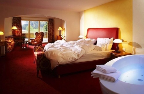 Kandersteg Hotel | Waldhotel Doldenhorn