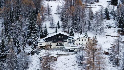 Saas-Balen Ski Chalet | Waldhotel Fletschhorn Private Whole Hotel in Saas-Fee 360 Alpine Views & Sauna