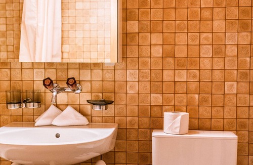 Grindelwald Cabin | Waldhuus Bellary