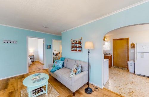 Waldport House | Waldport Bungalow