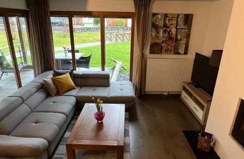 Unterterzen Apartment | Walensee Apartment, Lake & Alpine Dream