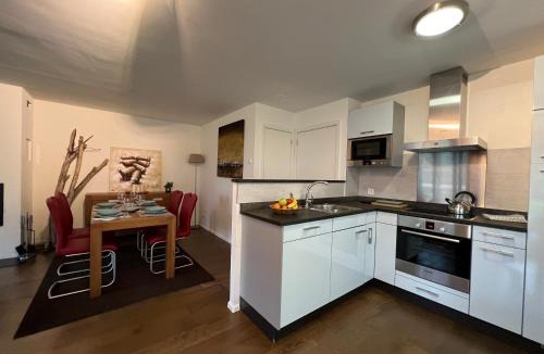 Unterterzen Apartment | Walensee Apartment, Lake & Alpine Dream