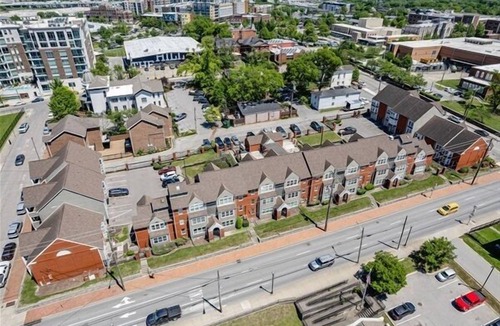 Rutledge Hill Condo | Walk 2 Broadway! Free Parking! Patio #634