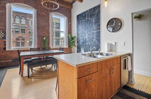 Wholesale District House | Walk Anywhere Downtown Indy